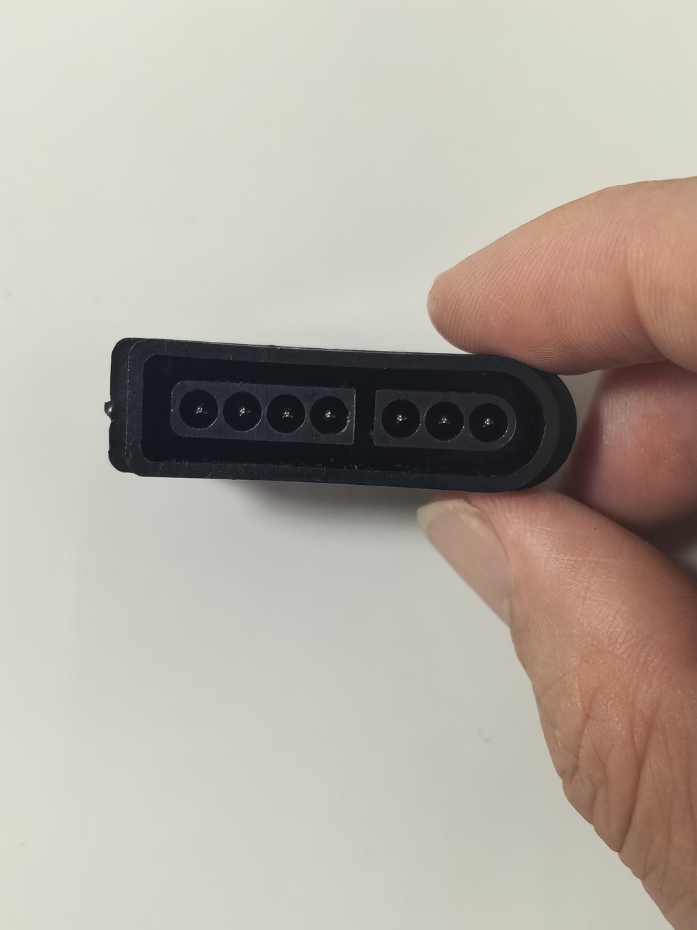 Schwarzer Buchsenstecker für S – Shelly Plug Bewertung und Preis